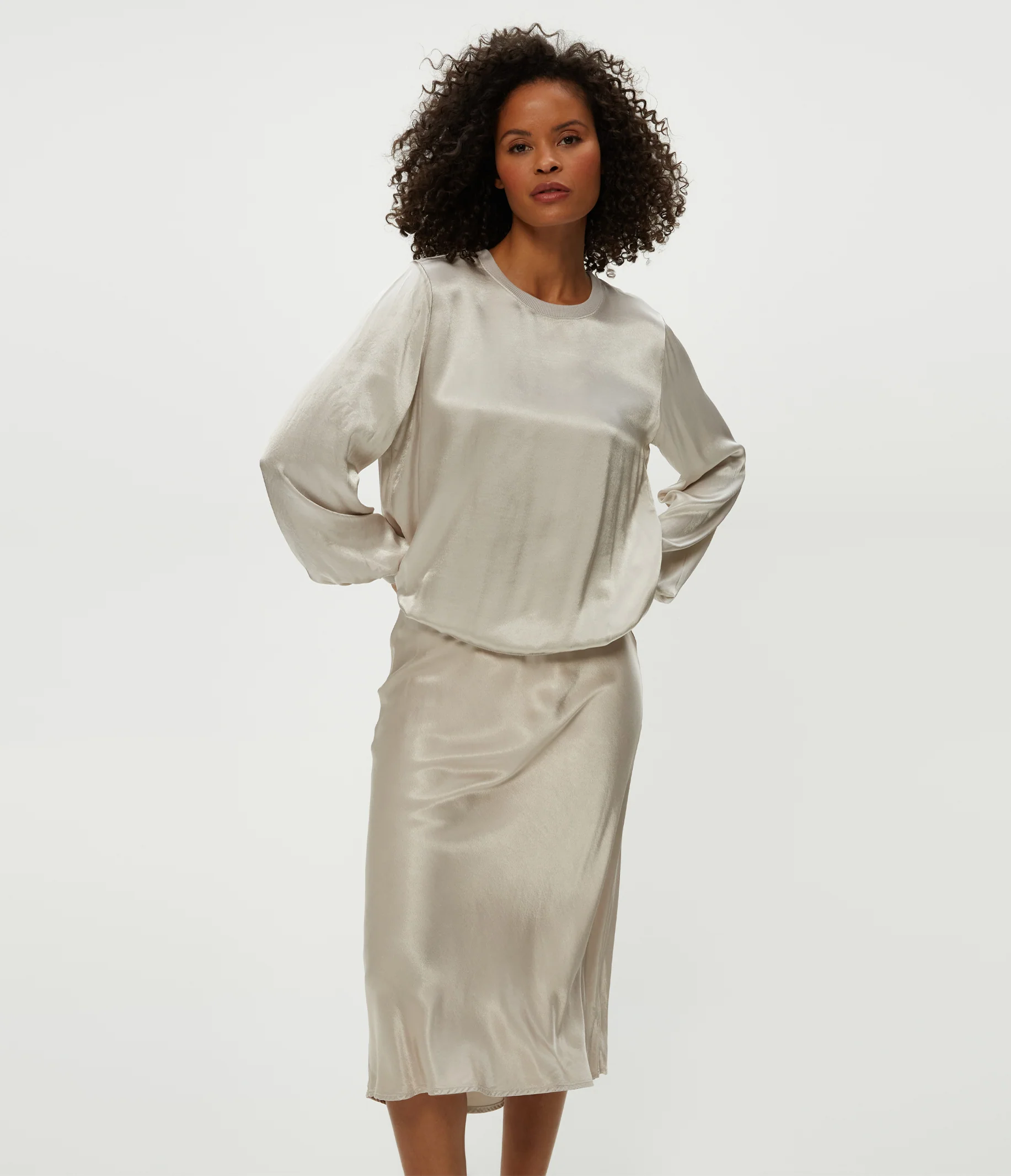 Ariel Satin Sweatshirt - Image 13