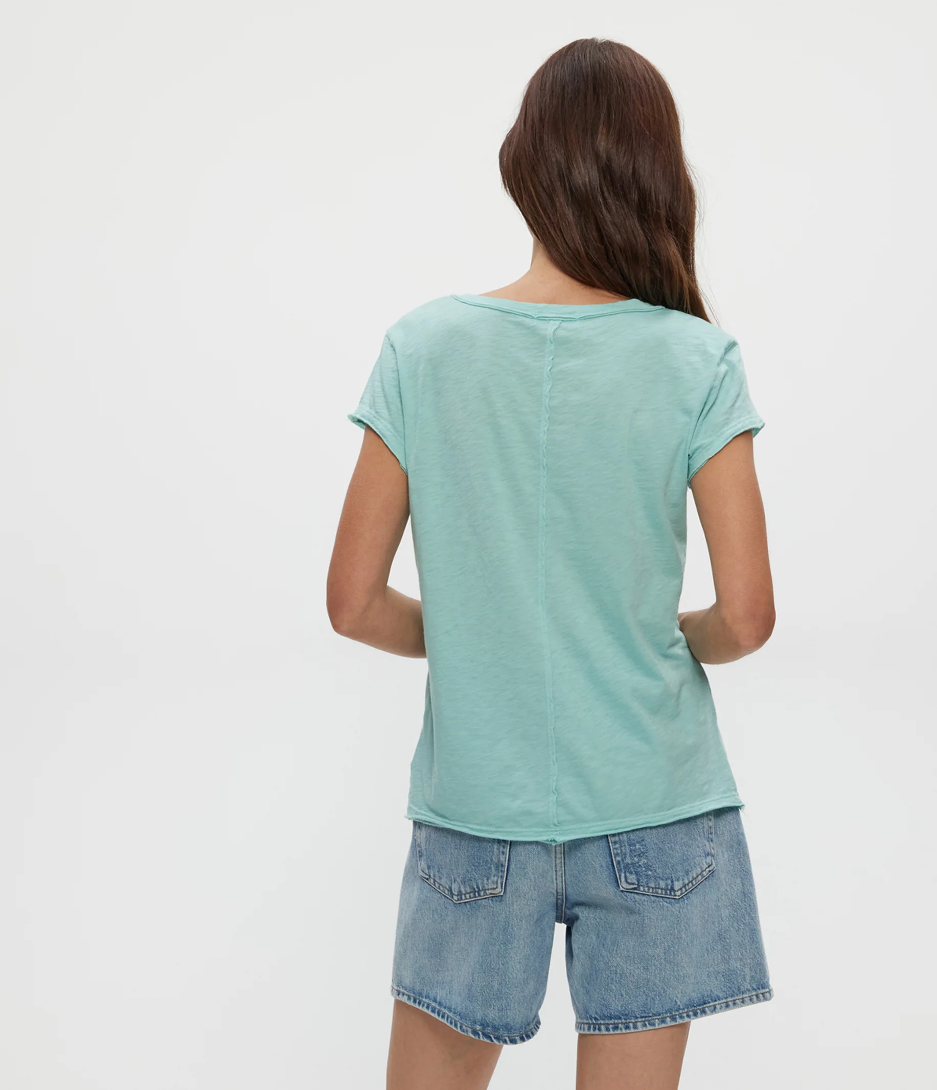 Baxter V-Neck Tee - Image 22