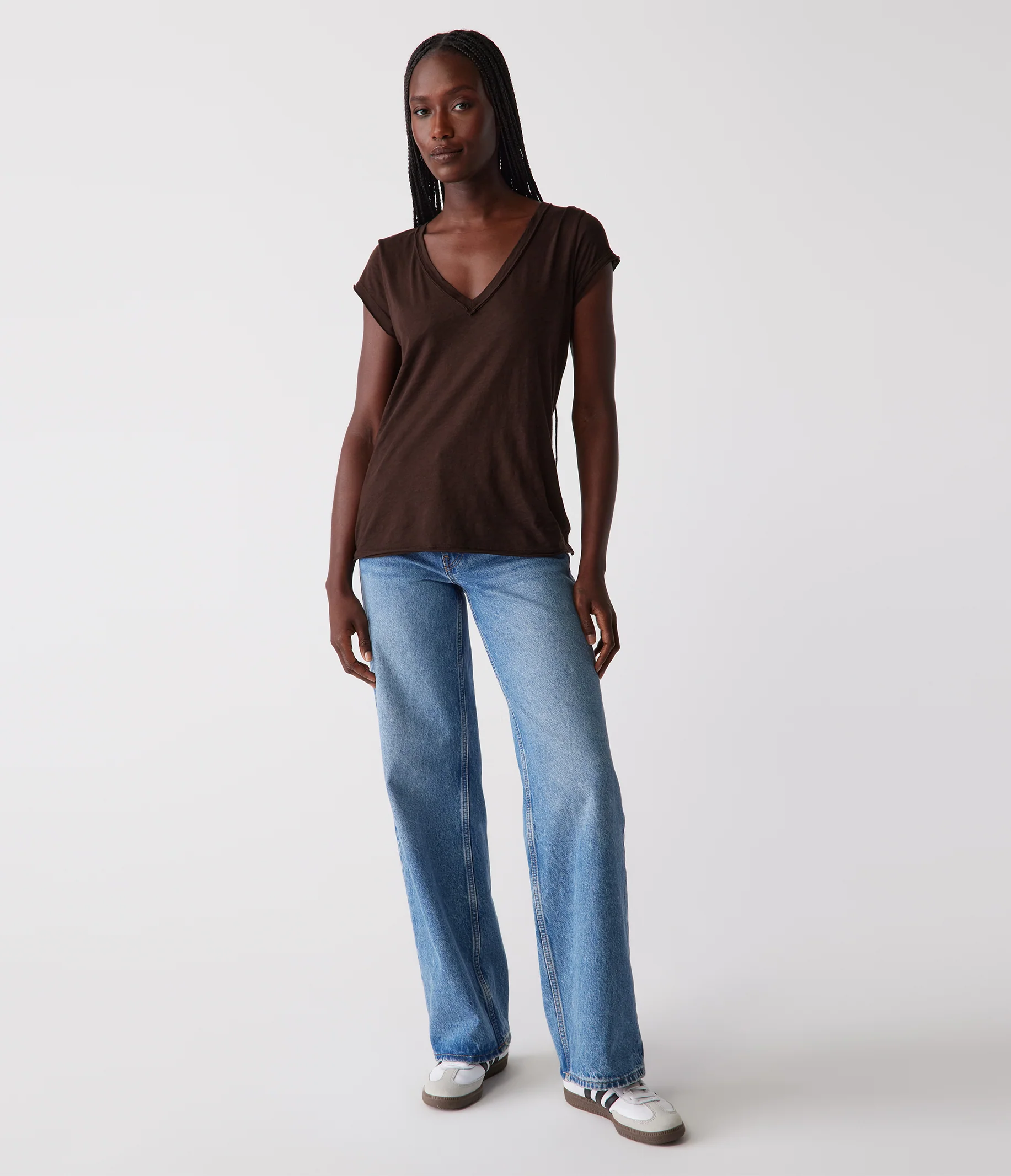 Baxter V-Neck Tee - Image 40