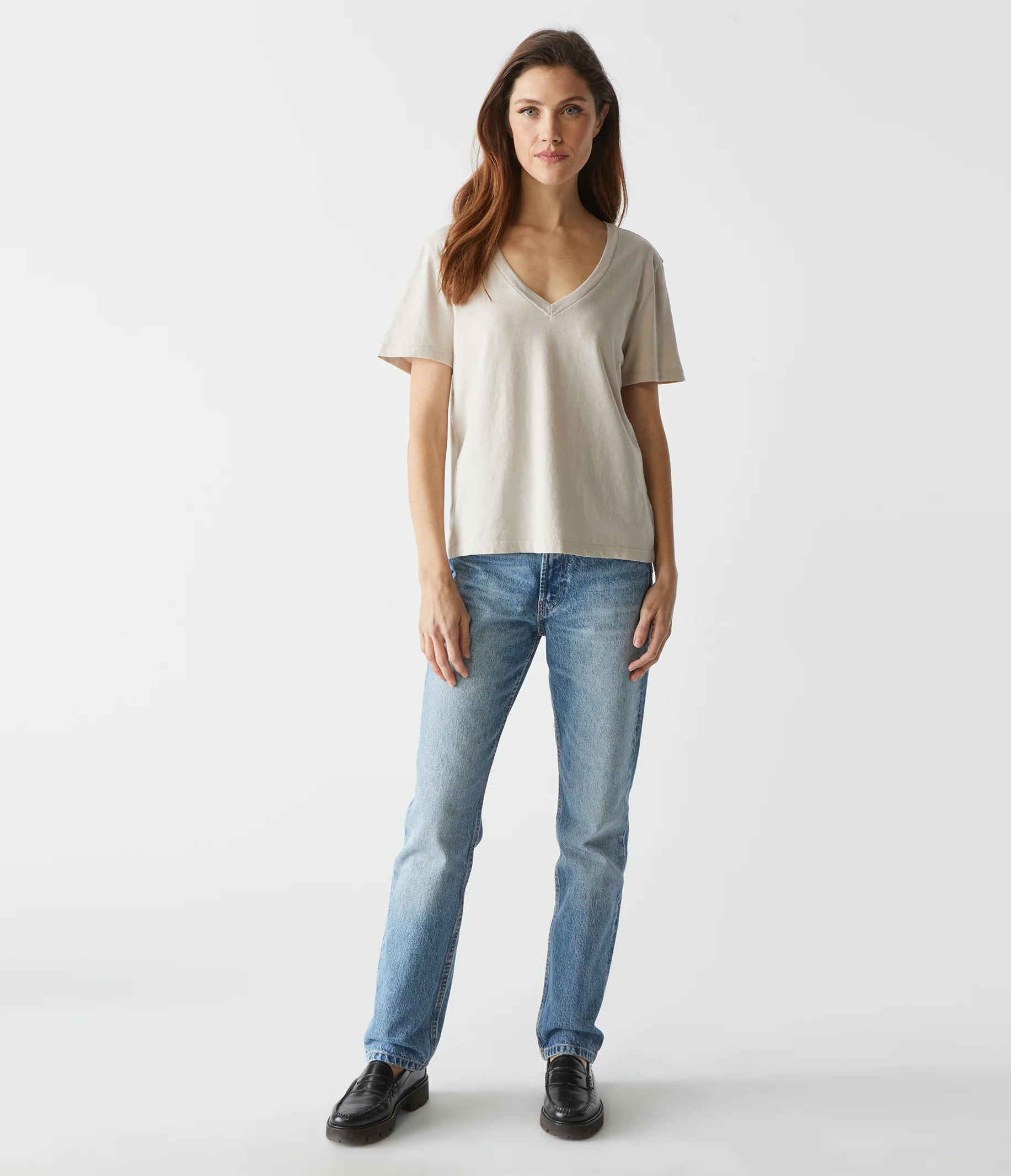 Daria V-Neck Tee - Image 12