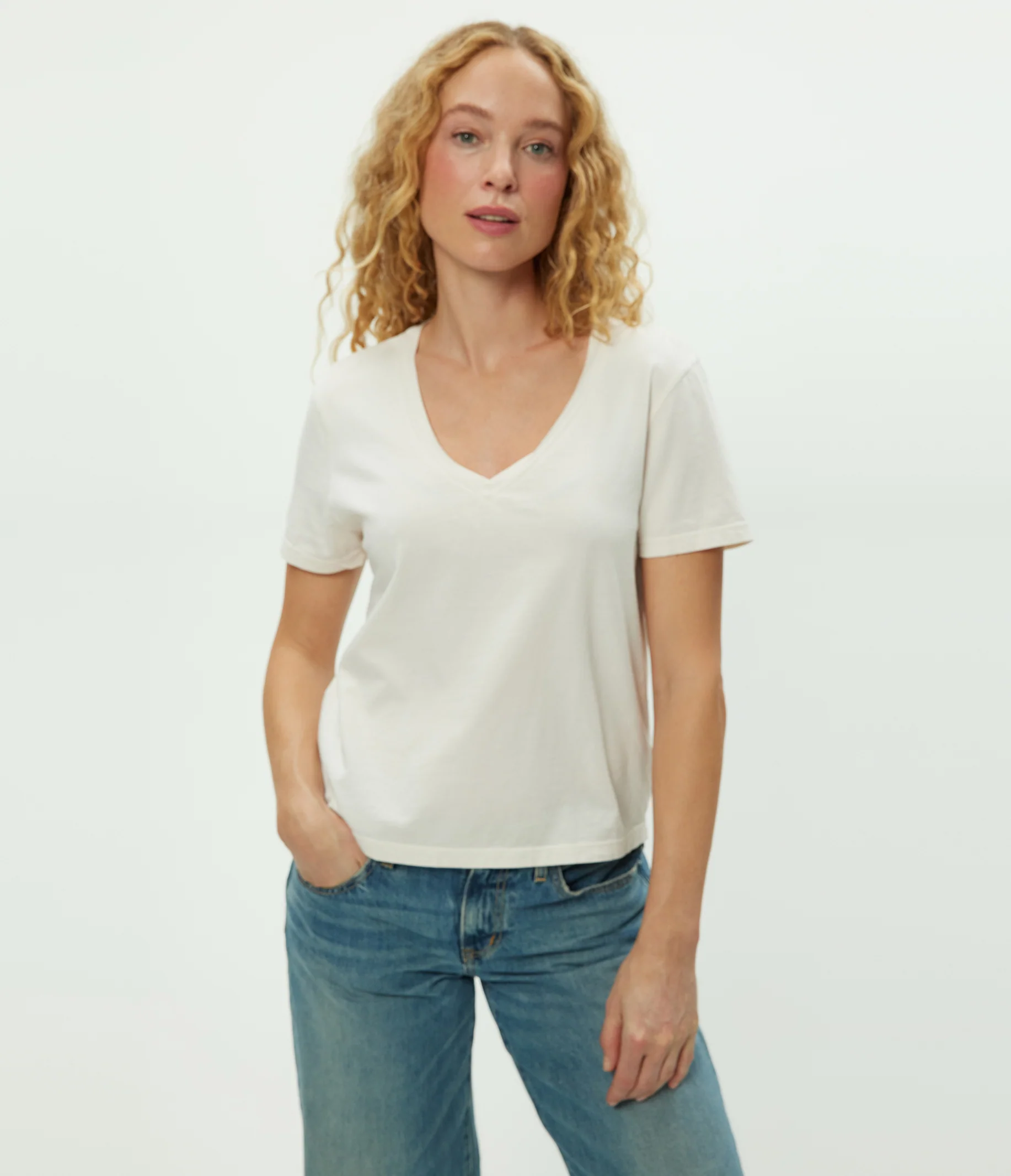 Daria V-Neck Tee - Image 16