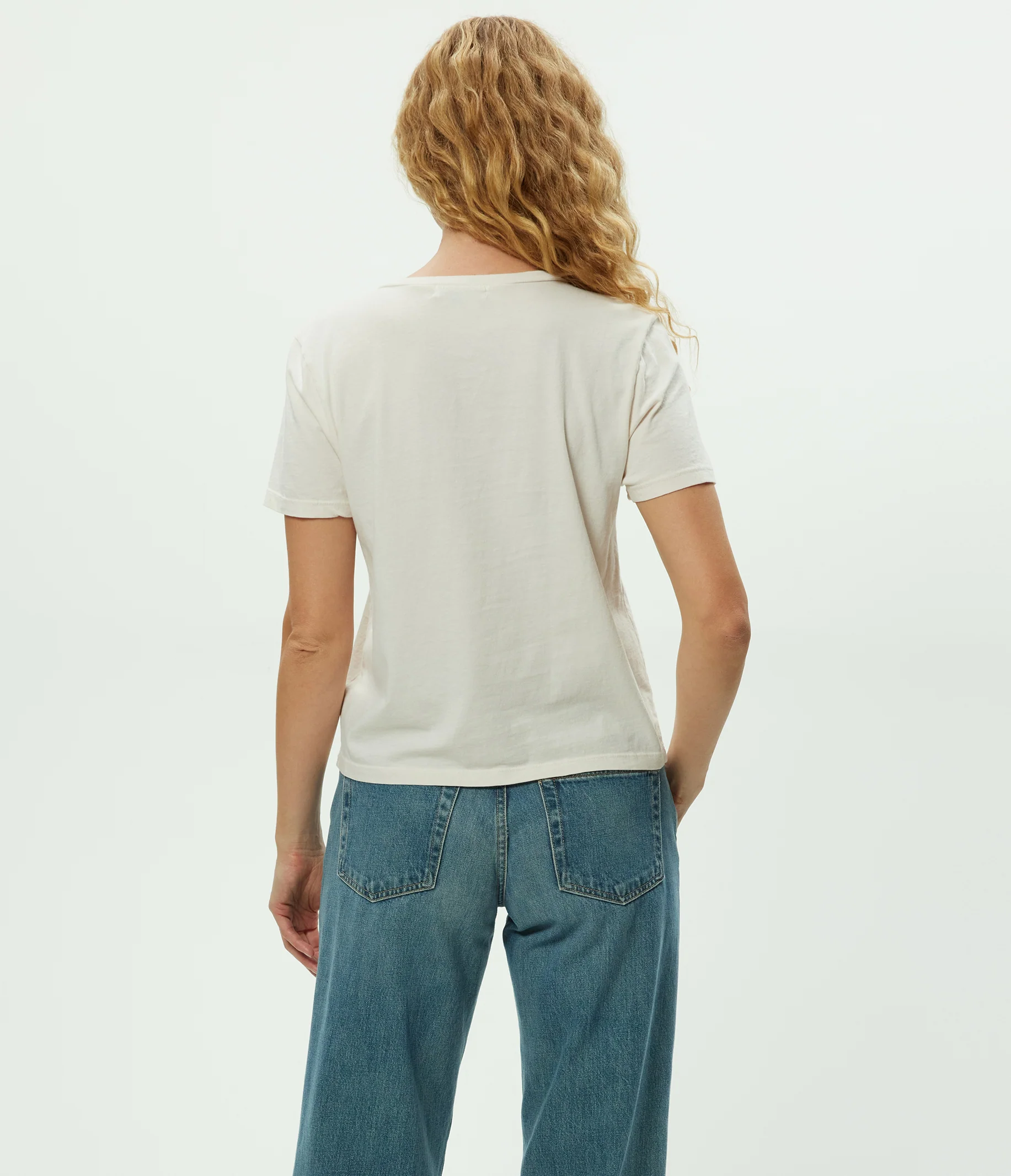 Daria V-Neck Tee - Image 19