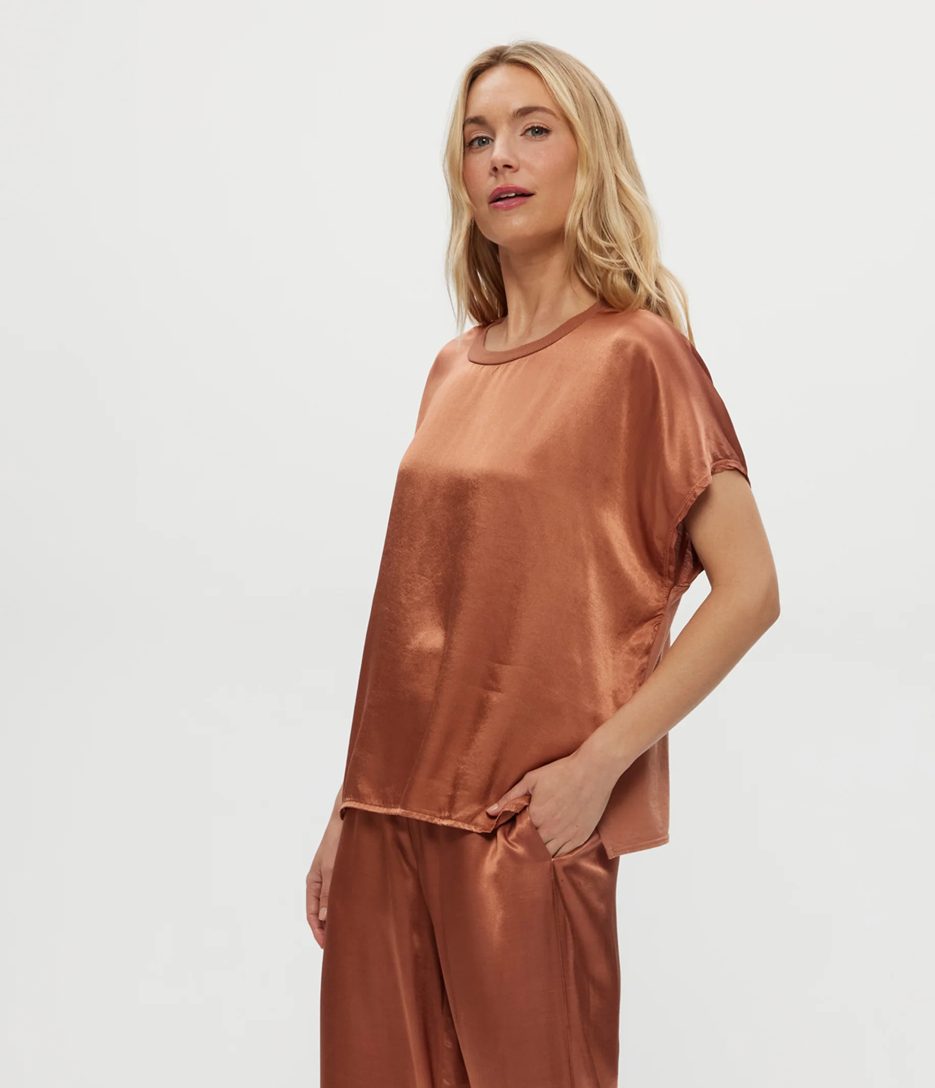 Flow Satin Tee - Image 13