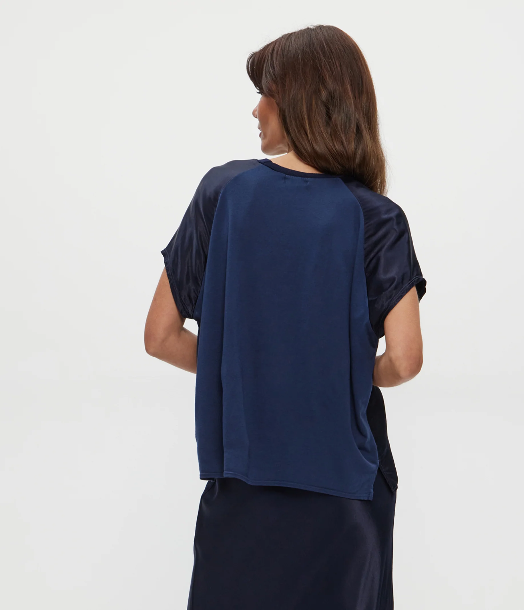 Flow Satin Tee - Image 29