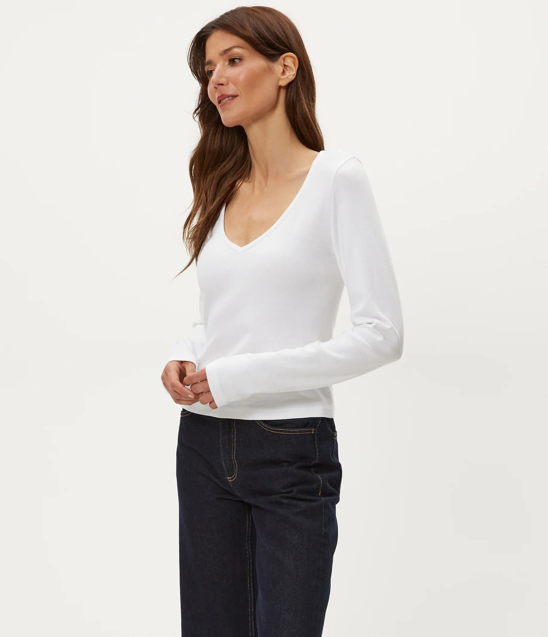 Lizzie V-Neck Long Sleeve Tee - Image 11