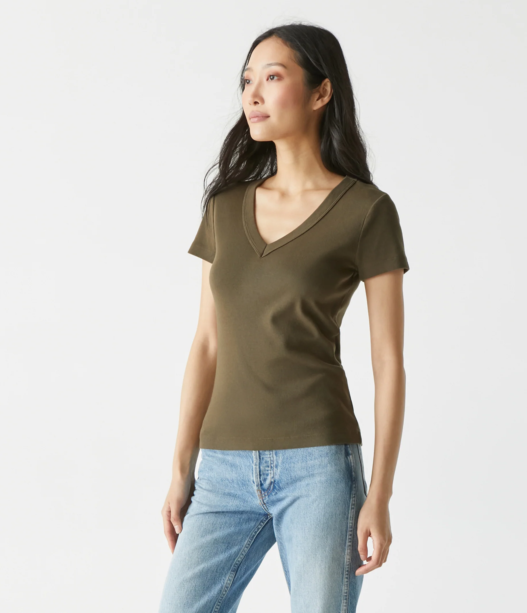 Nikki V-Neck Tee - Image 28