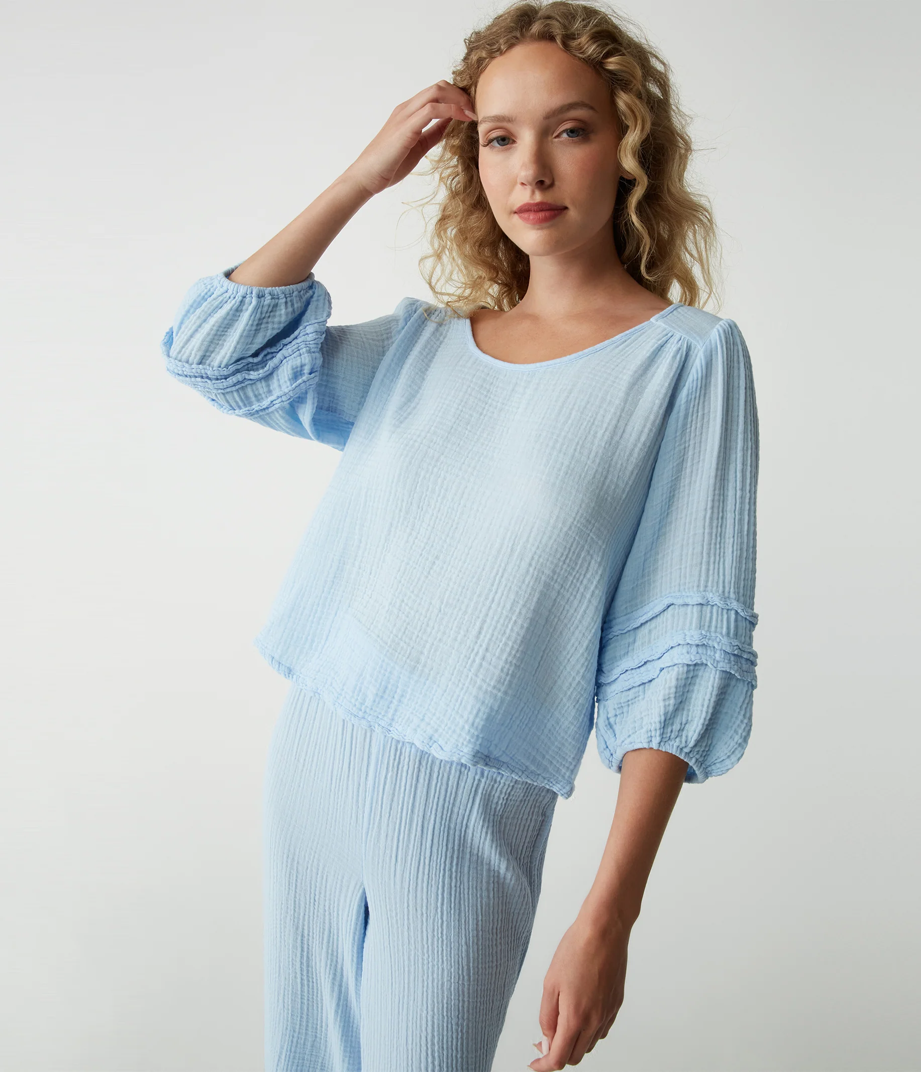 Pruitt Balloon Sleeve Top - Image 24