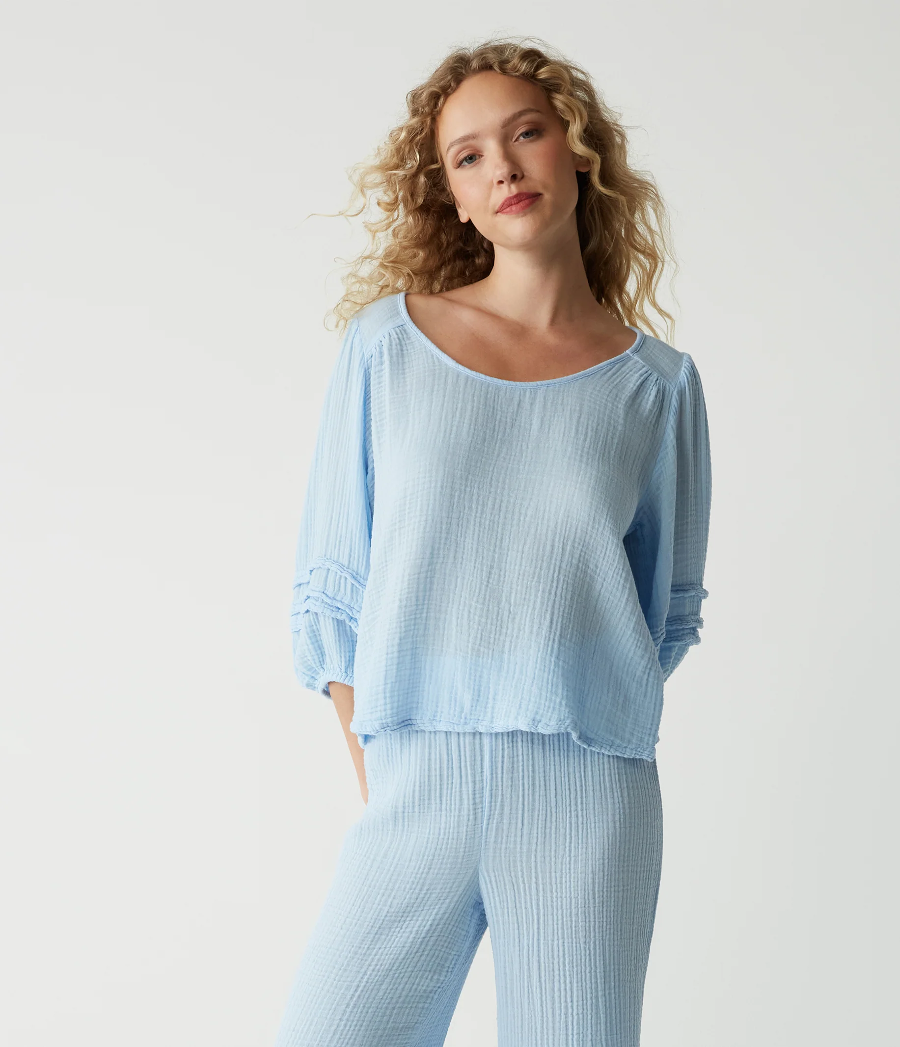 Pruitt Balloon Sleeve Top - Image 25