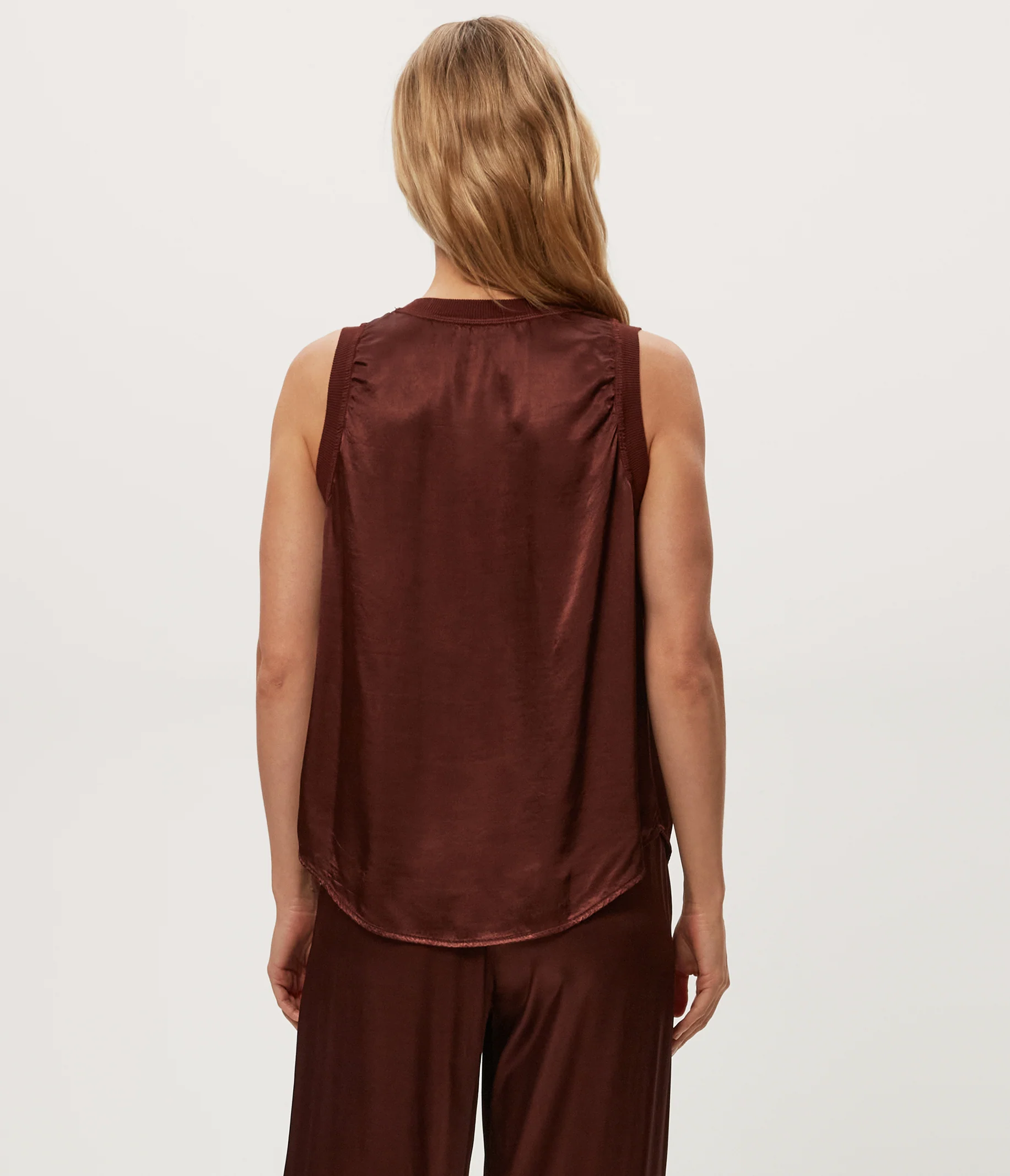 Shay Satin Tank - Image 12