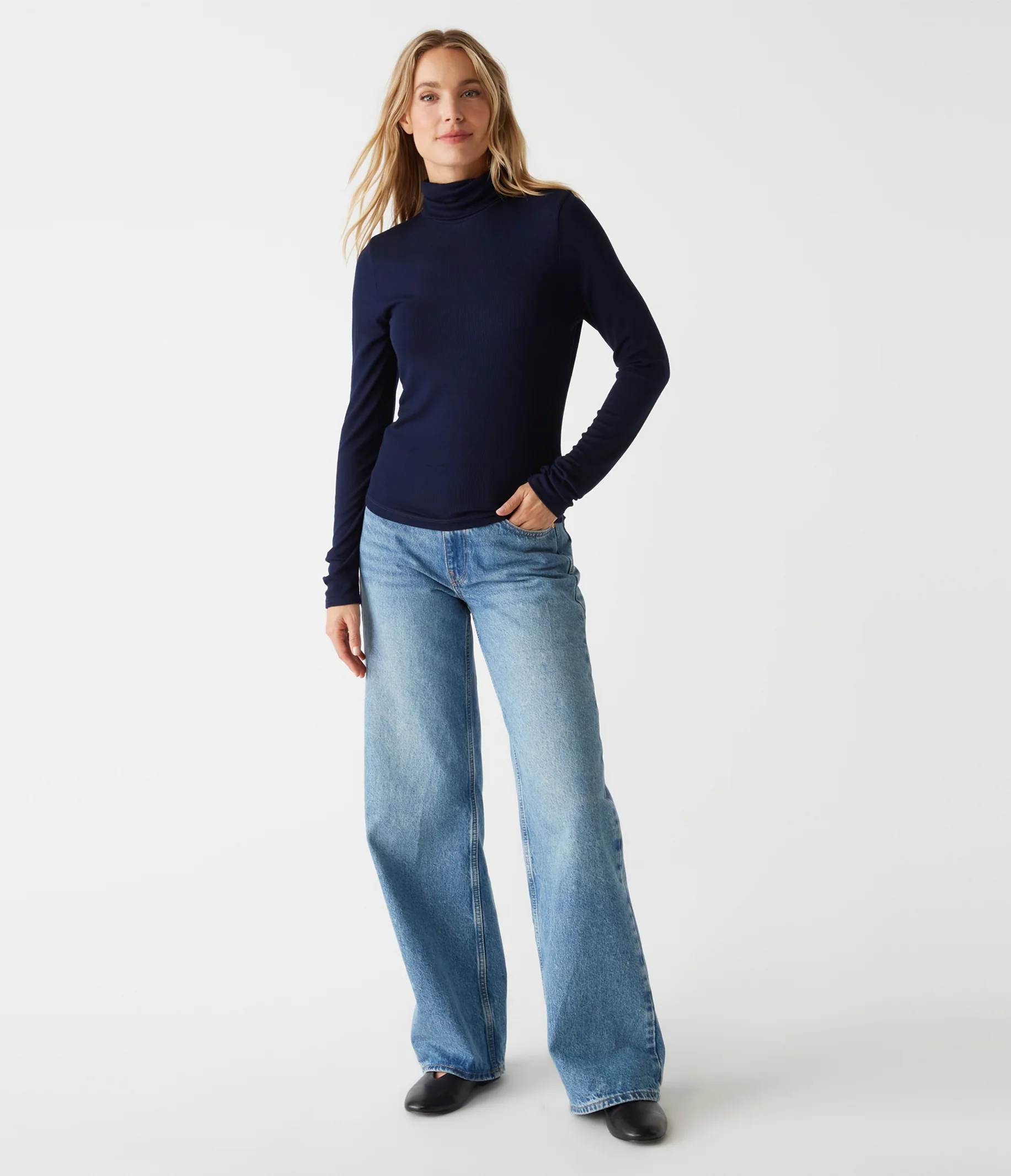 Tara Crop Turtleneck - Image 22