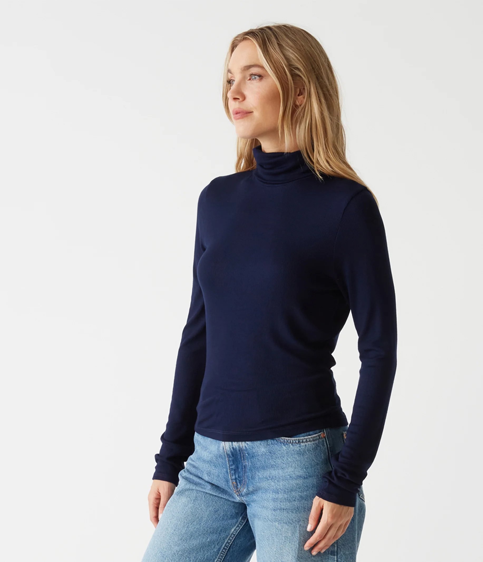 Tara Crop Turtleneck - Image 23