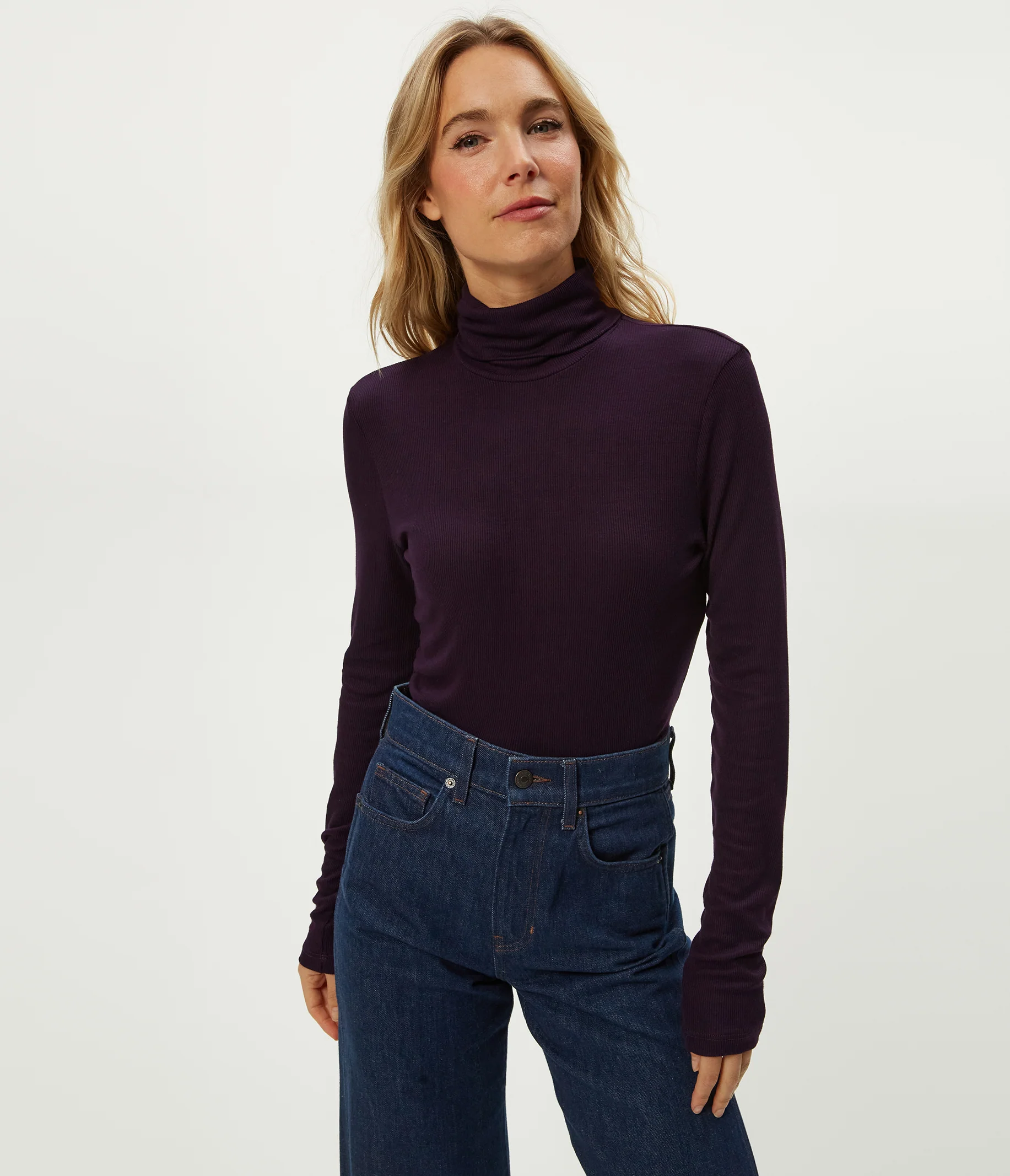 Tara Crop Turtleneck - Image 5