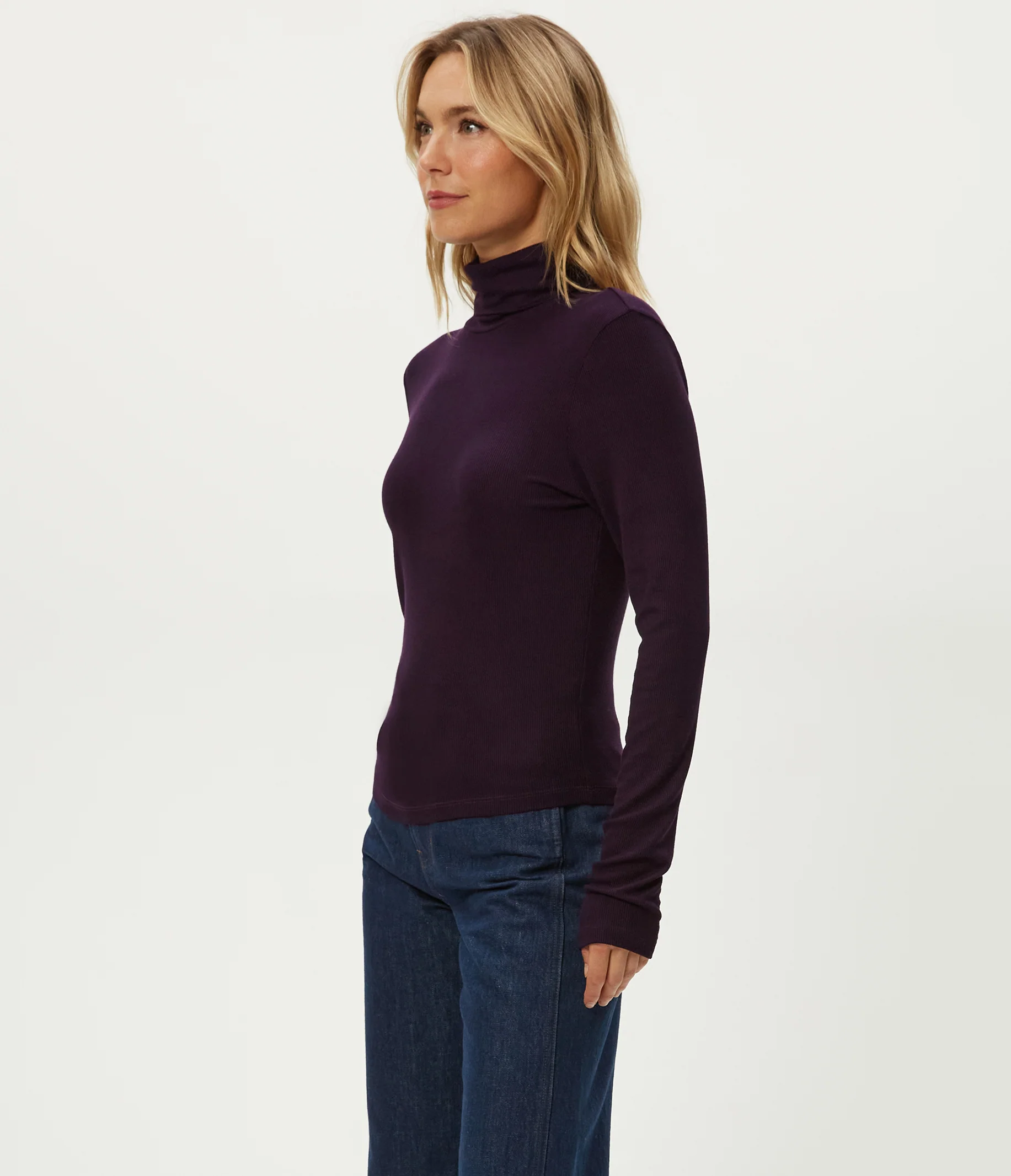 Tara Crop Turtleneck - Image 7