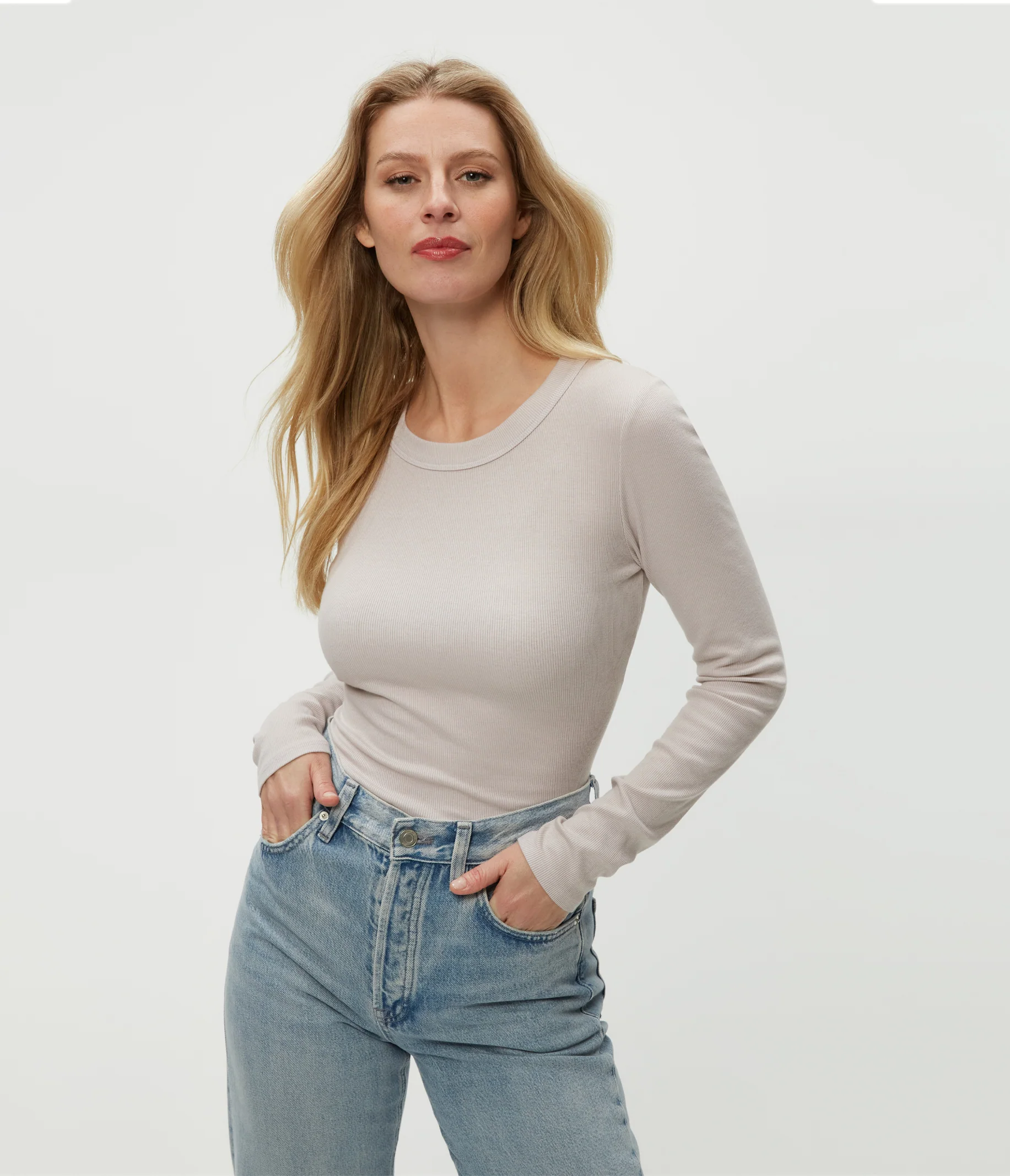 Zola Ribbed Tee - Image 13